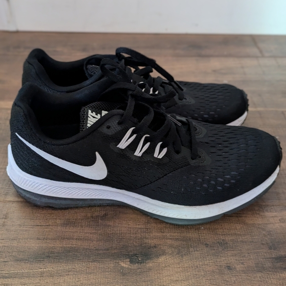 Nike Zoom Winflo 4 Running Shoes Black and White Sneakers Women's Size 6 - Picture 11 of 15